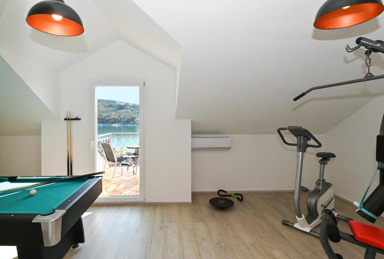 Holiday House Vukman Trogir Exteriör bild